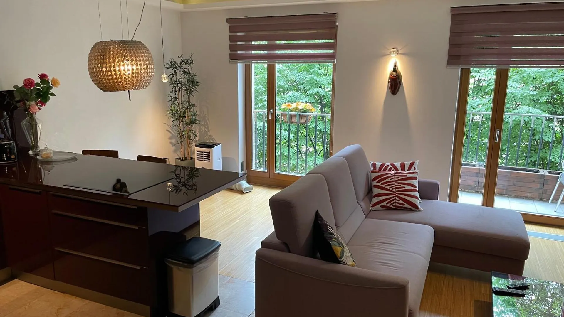 Luxury Prima Apartment City Nowy Swiat Warsaw 0*,  Poland